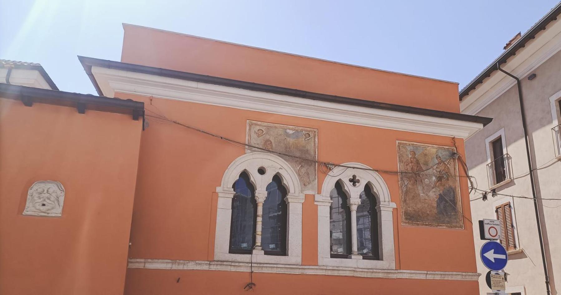 Ferienwohnung Dimora Del Cavaliere LʼAquila Exterior foto